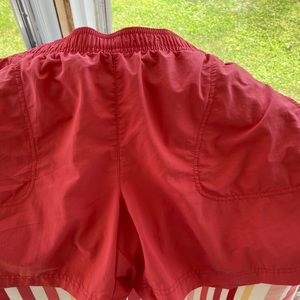 Columbia shorts great used condition!